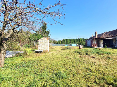 Predaj – Stavebný pozemok 953m2 pre rodinný - rekreačný dom – Dunakiliti – Maďarsko