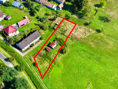 Slnečný, stavebný pozemok o veľkosti 1524m2 v obci Beluj